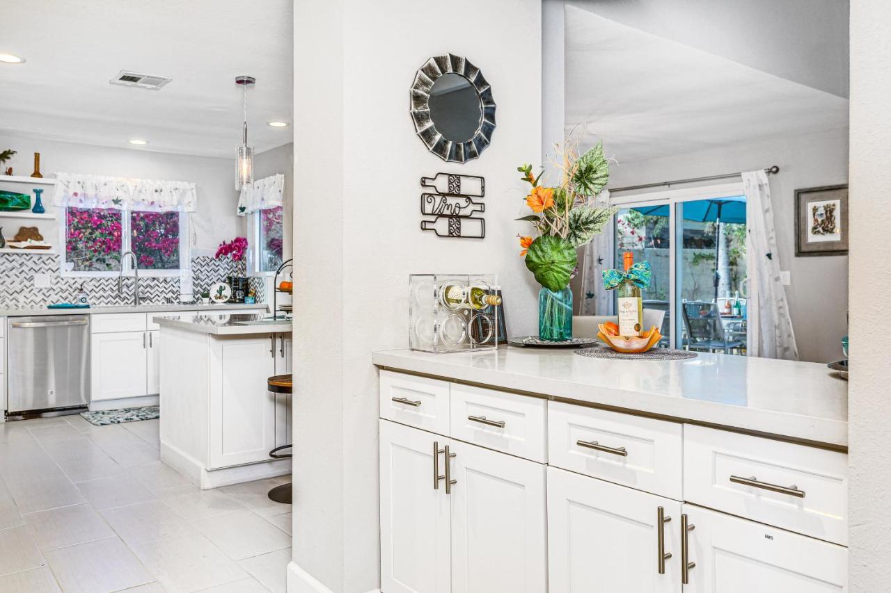 Sunny Times In Palm Springs Permit# 3909 Villa Luaran gambar